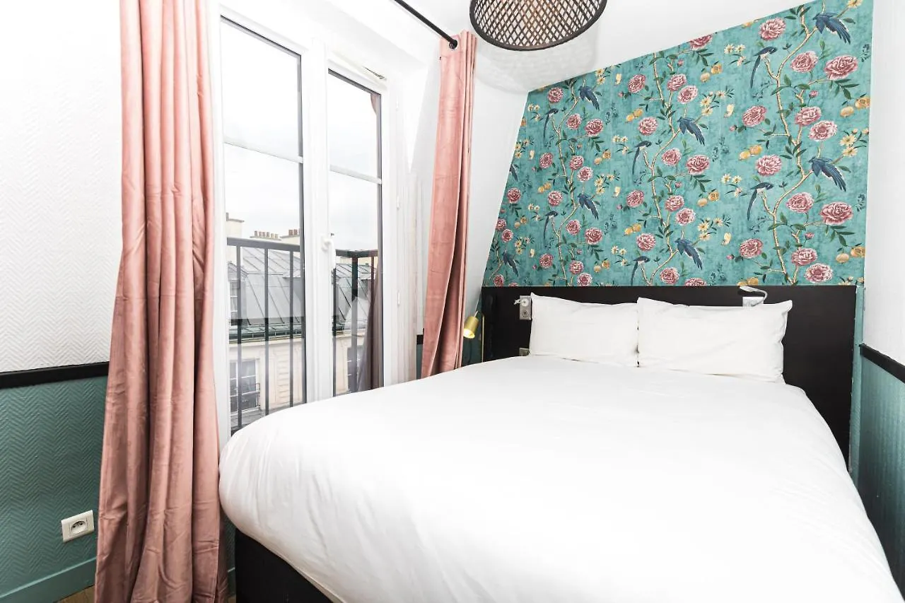 Vintage Paris Gare Du Nord By Hiphophostels Hotel