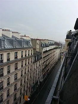 Vintage Paris Gare Du Nord By Hiphophostels