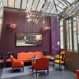 Windsor Opera Hotel